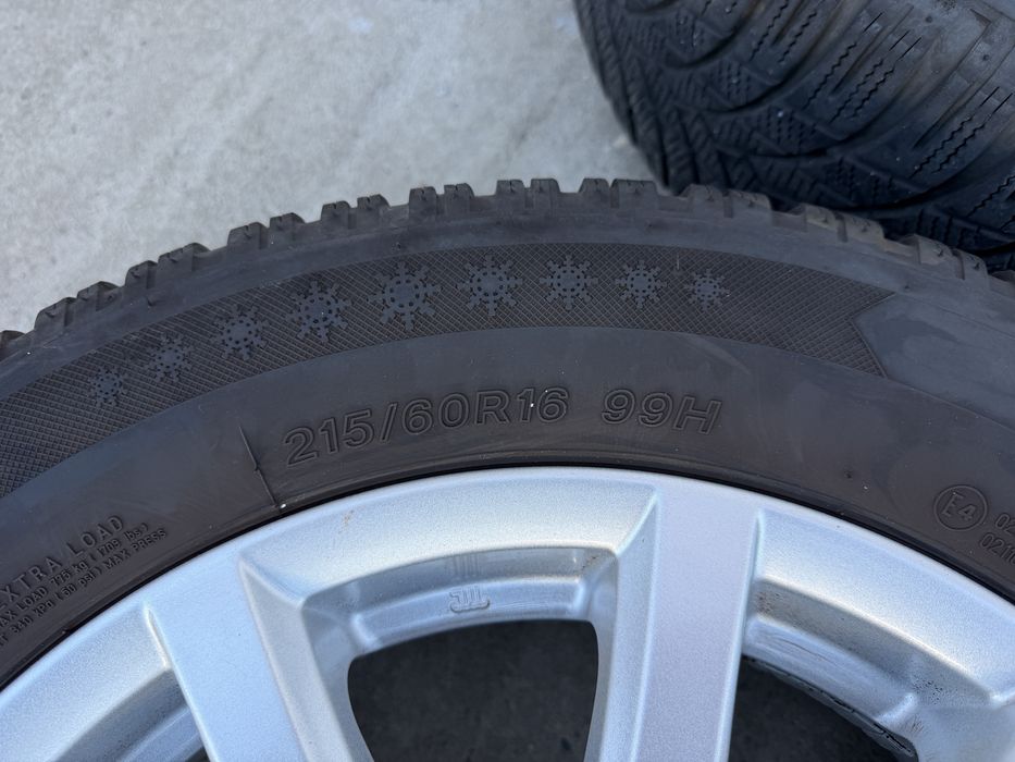 Jante Aluminiu Seat Ateca Anvelope Iarna  215 60 16