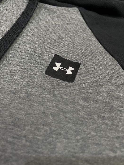 Under Armour оригинална мъжка блуза с качулка, L размер
