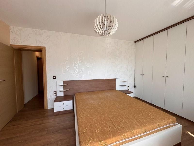 Дава се под наем Тристаен апартамент в София, Гео Милев - 100 кв.м за 777.75 € - Снимка #3