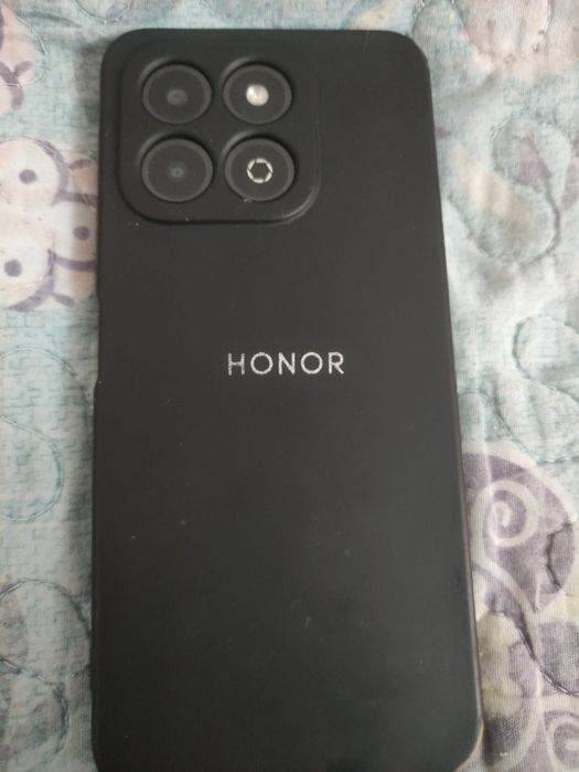 Honor X6b  128 GB.