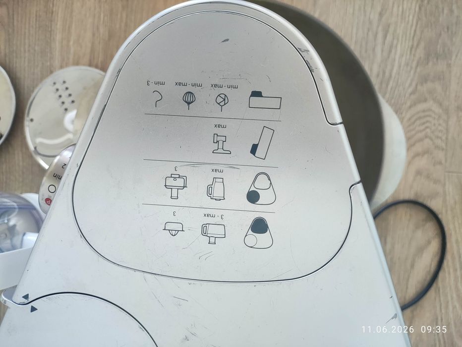 Кухненски робот и машина Kenwood Prospero Silver с много приставки