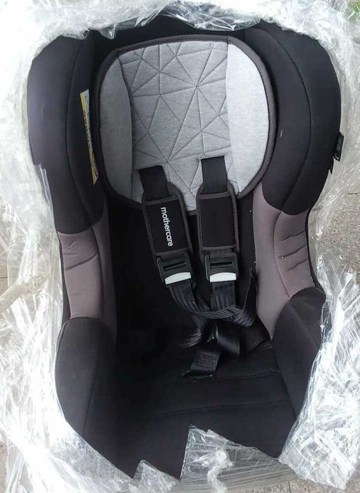 Продавам детско столче