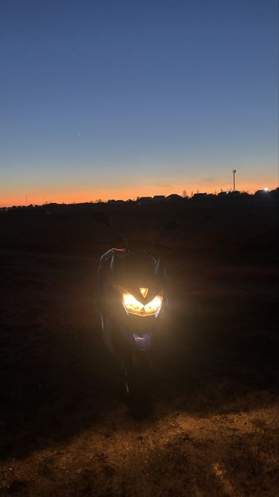 Скутер force 150куб