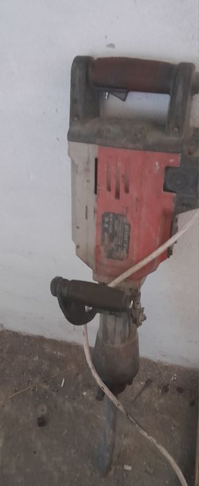 Продам отбойный молоток