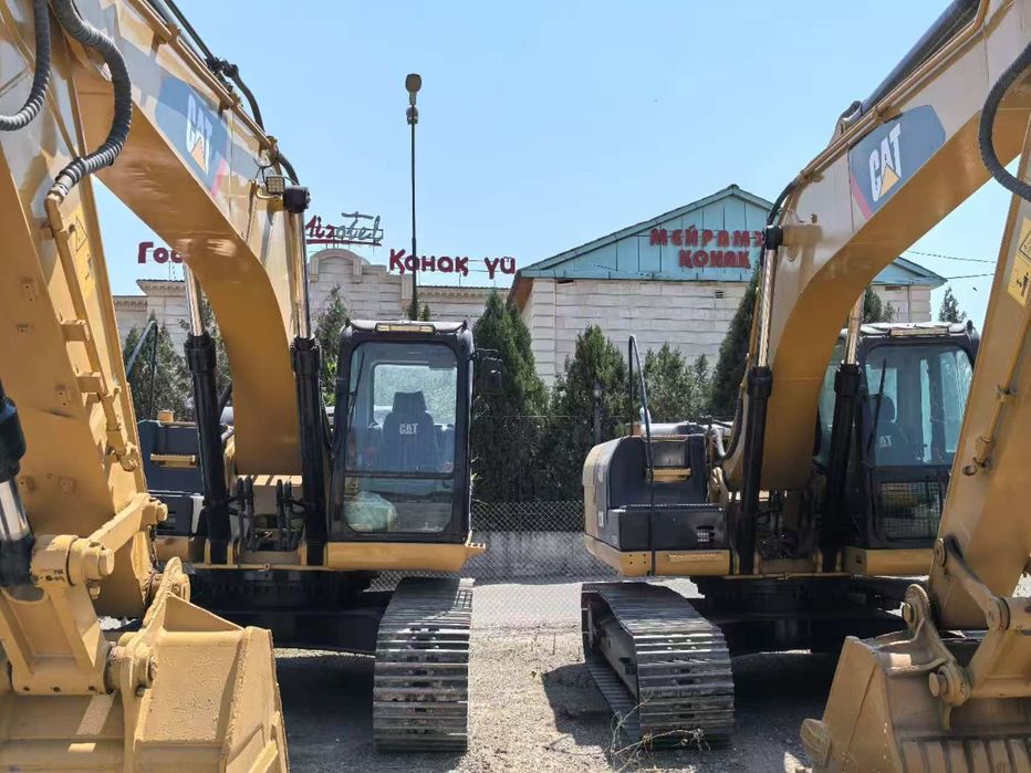 Грузовики экскаватор