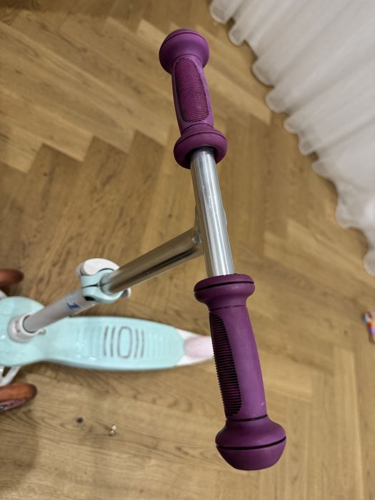 Trotineta Oxelo B1 500 3 roti cu lumini in fata