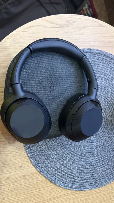 SONY  ULT Headphones