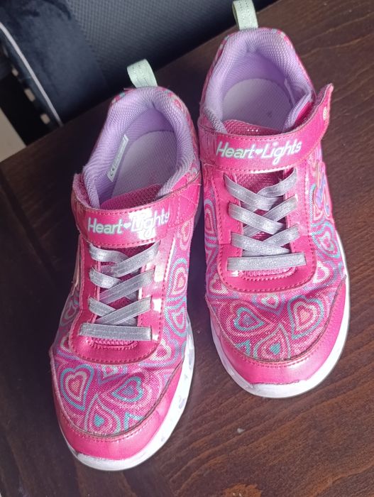 Светещи маратонки Skechers, 36 номер