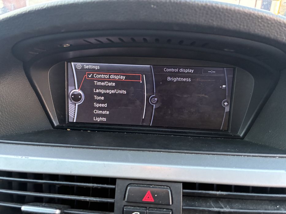 Navigatie cic mare bmw e90 e91 e92 e93