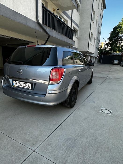 Vanzare Opel Astra H