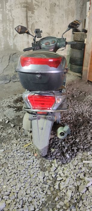 Продам скутер x7 m10