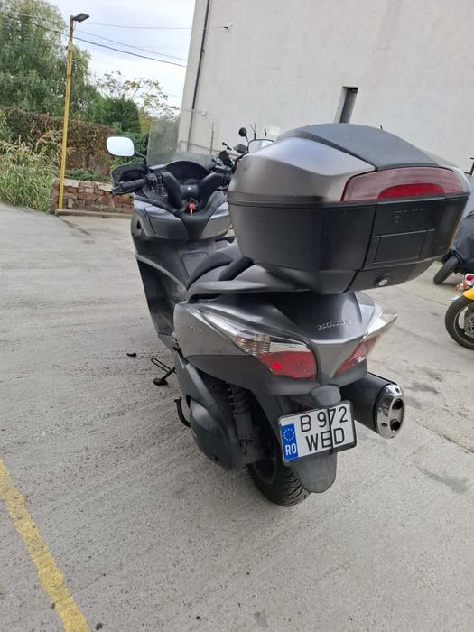 Vand  Schib Honda SW-T SilverW  cu Yamaha  x300 Cu ABSing 400 ABS