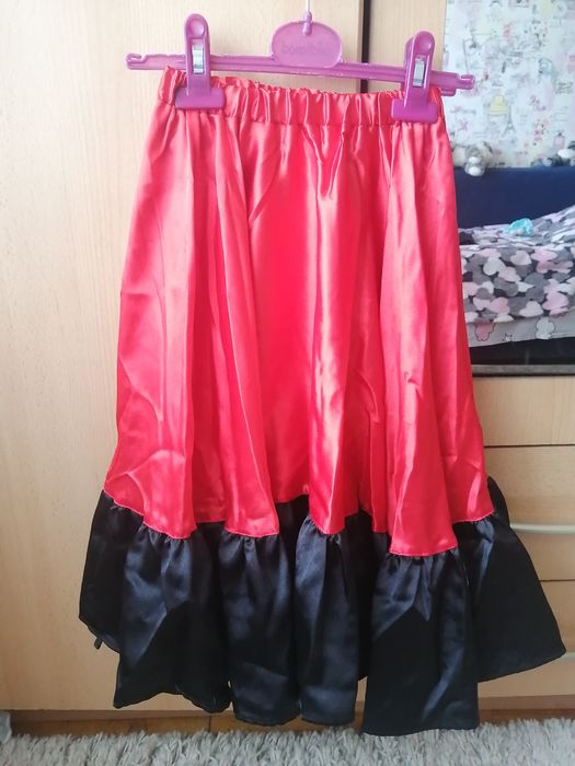 Продам юбку кармен, цыганочка.