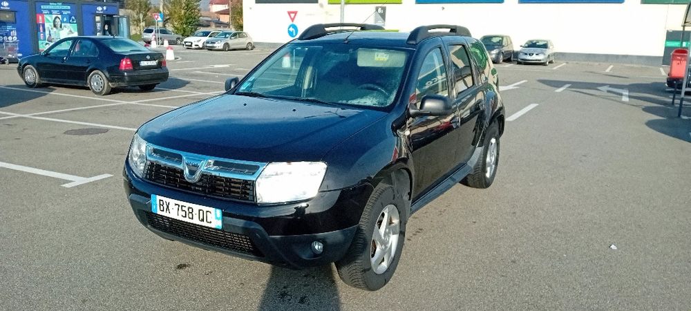 Dacia Duster 1.5 Diesel Euro 5/ adus de 2zile/ navi, klima
