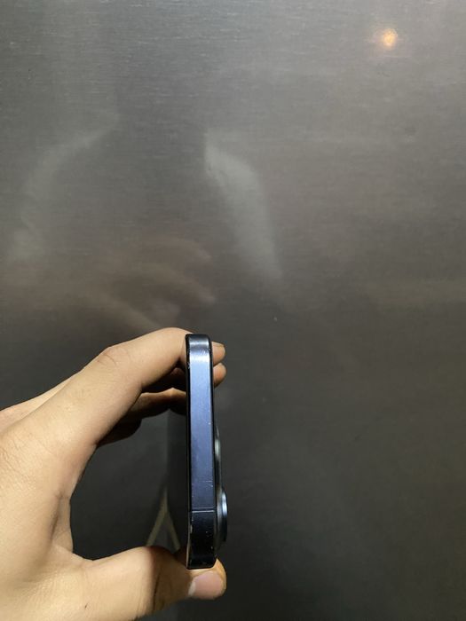 Iphone 15 pro SROCHNO