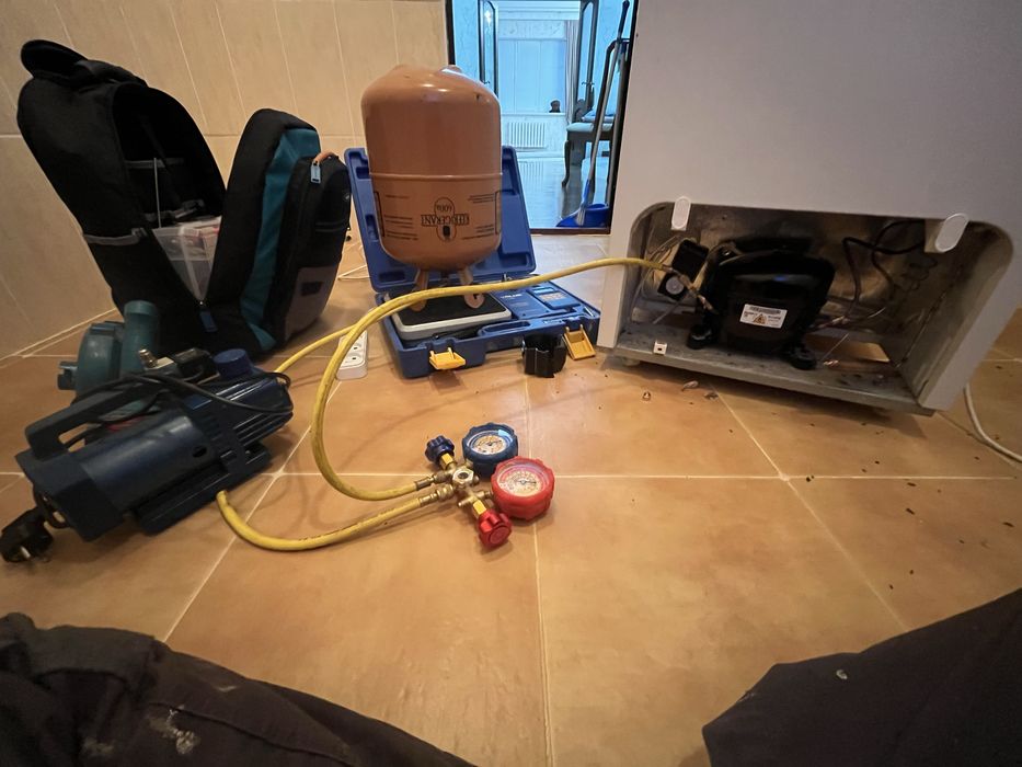 Ремонт холодильников