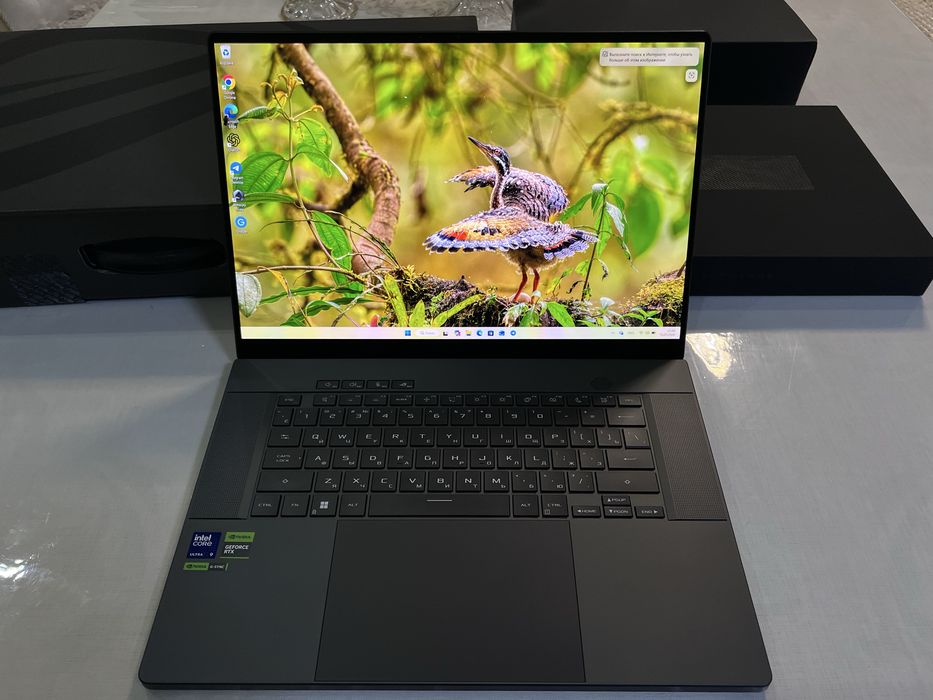 Asus Rog Zyphirus G16