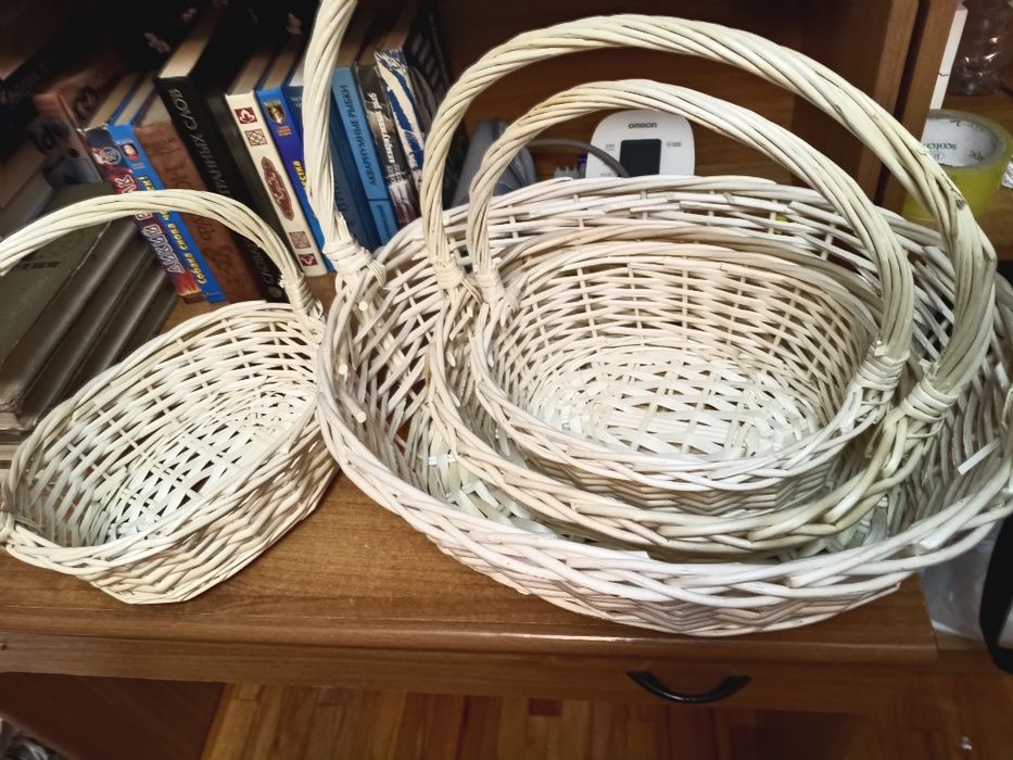 Продаю корзины новые