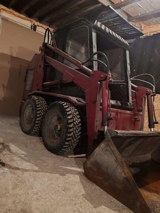 Продаю мини погрузчик