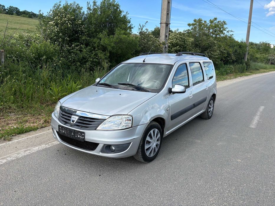 Dacia Logan MCV 1.6 16 V 7 Locuri. Benzina & GPL
