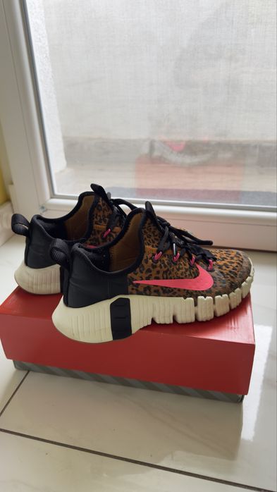 Маратонки Nike