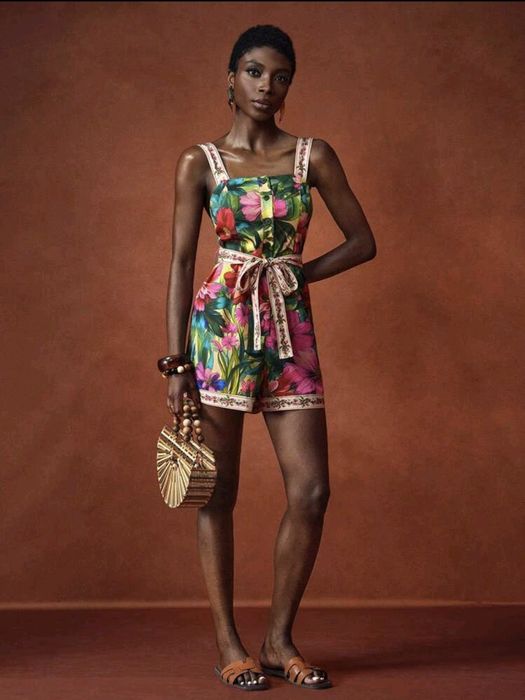 Дамски нов гащеризон