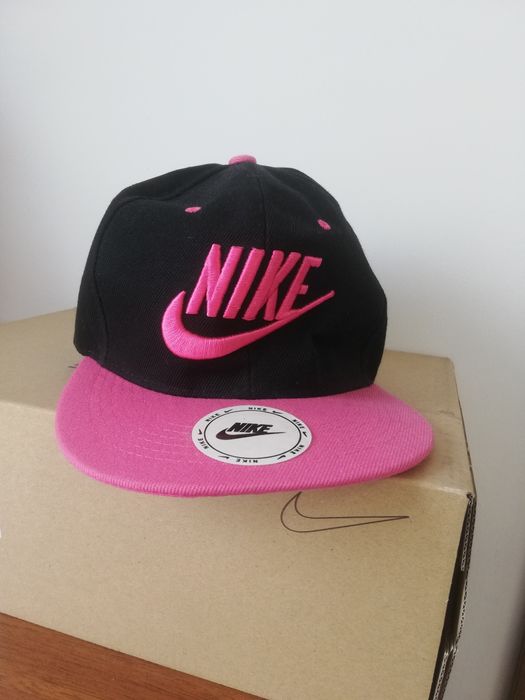 Nike Нова дамска шапка