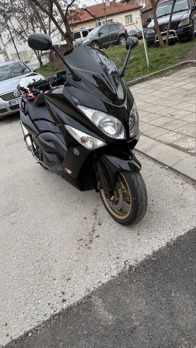 yamaha tmax 500.