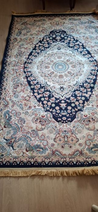 Продам красивый ковёр