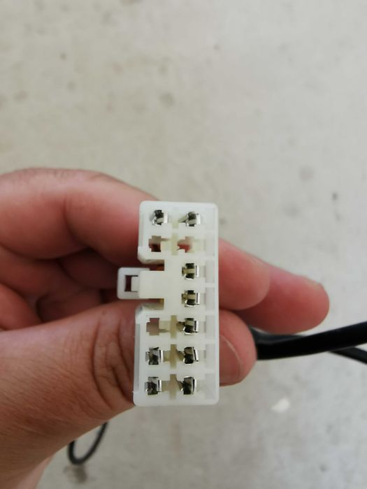 Interfata YT-M06 (USB/SD/aux-in) - Toyota