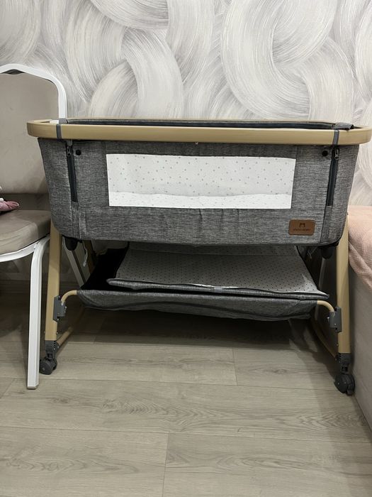 Поодам кроватку детскую