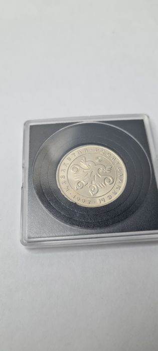 Продам 10тг 1992 в капсуле очень редкая