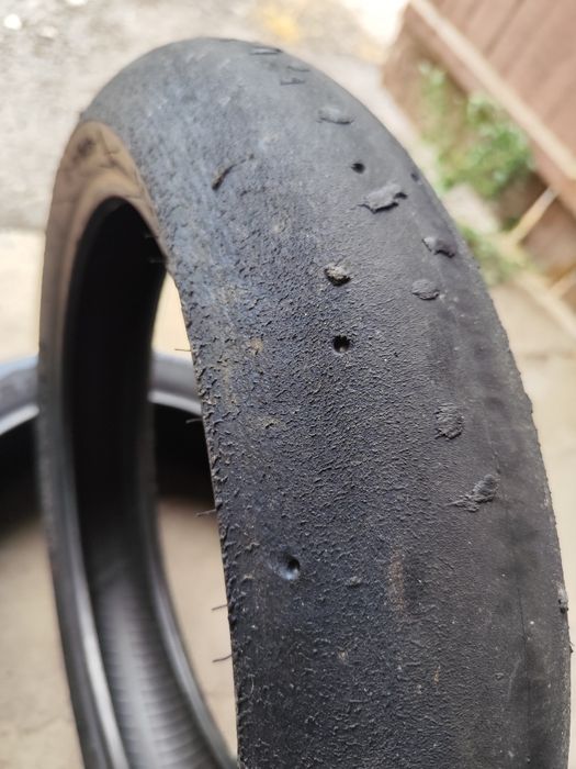 Гуми пълен слик Pirelli Superbike 120/125/190/200