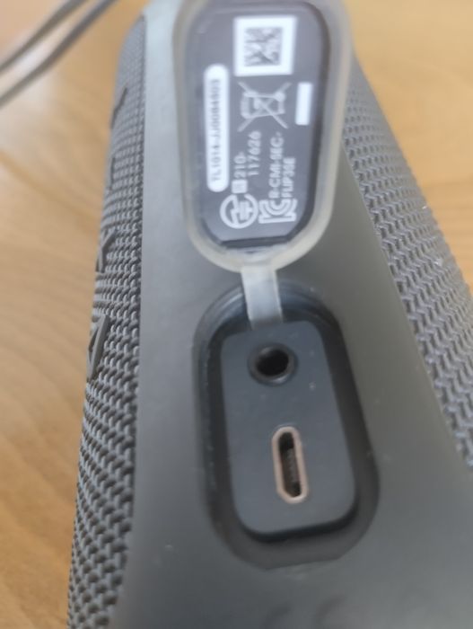 JBL  Flip  3  SE