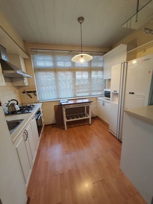 Продаётся  3/4/5 на кадышева авиасозлар 1 дом 61