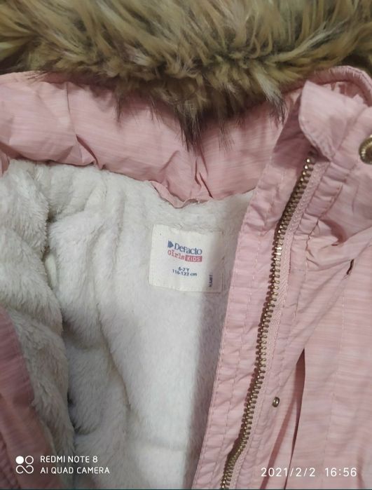 продам парку утепленную