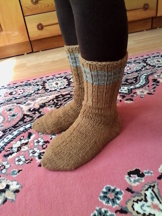 Ciorapi lână,botosi,cipici.Noi.