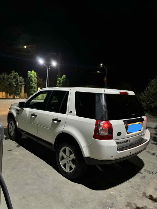 Vând Land rover freeander2