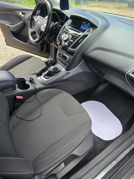 Ford Focus benzină