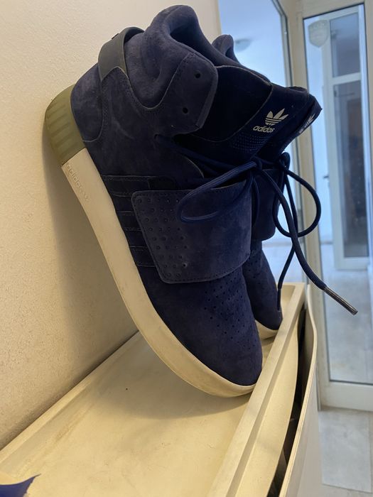 Кожени кецове и кецове ADIDAS,