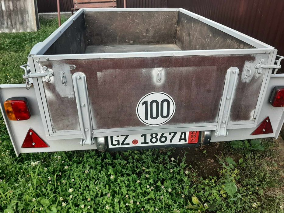 Remorcă auto 650
