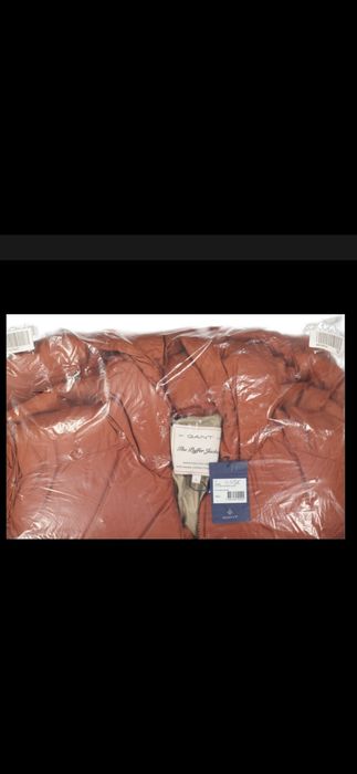 Geaca iarna cu puf, originală GANT,D1 shiny puffer, culoare ocru L -XL