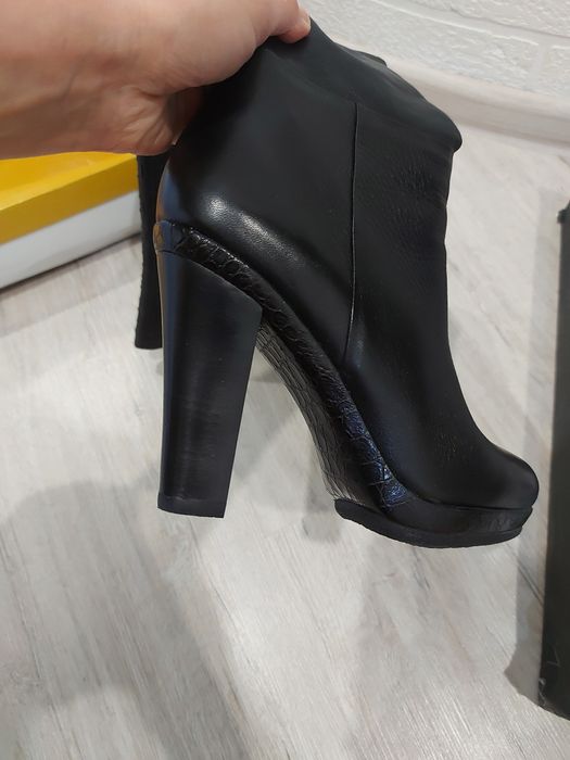 Новые ботфорты, натуральная кожа