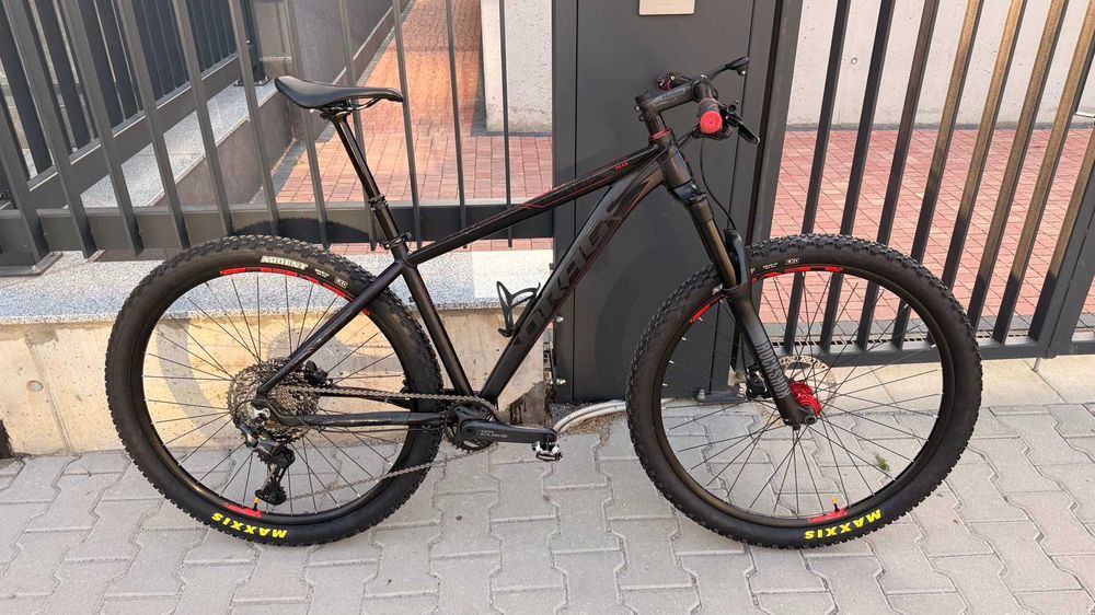 Маунтинбайк Drag Hardy 9.0 M – RockShox 35 Gold, Shimano CUES/XT 1x11, Dropper, Tubeless