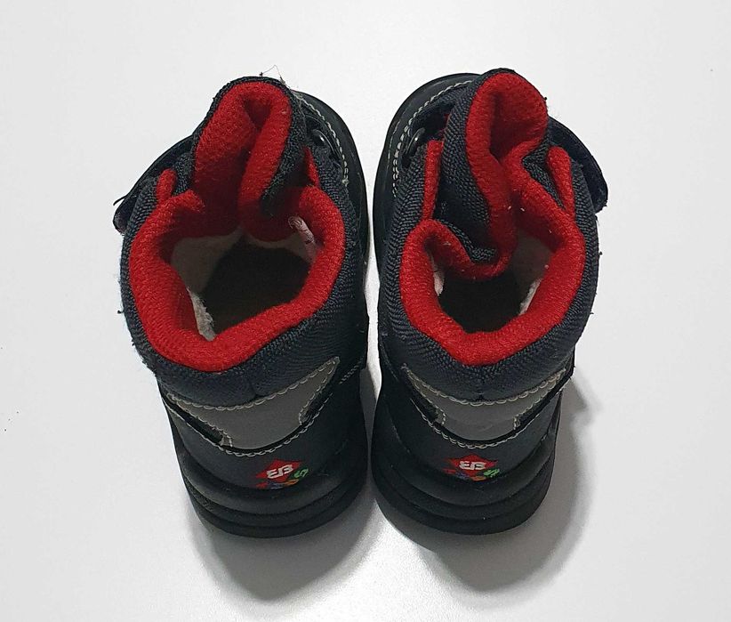 Cizme bocanci imblaniti pentru iarna marimea 21 interior 12 cm