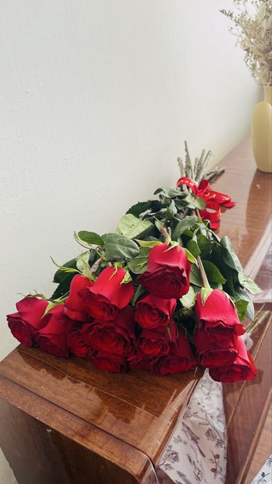 Цветы 15 шт розы красные букет