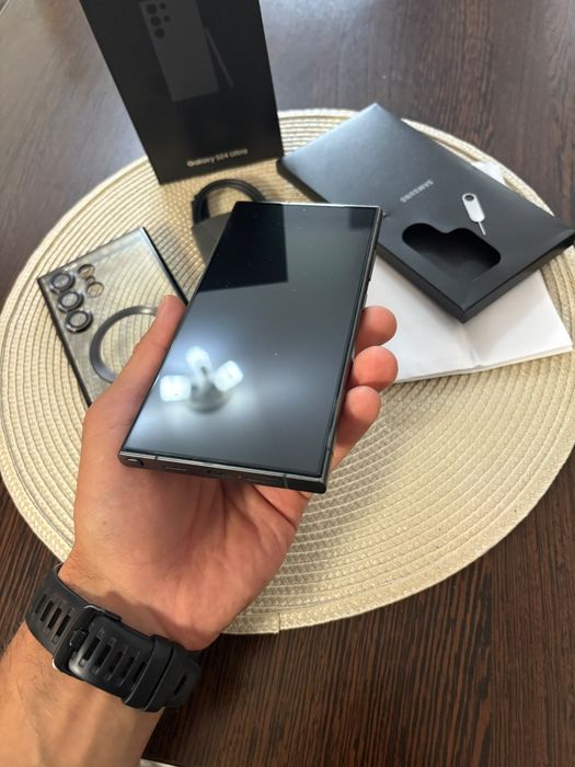Samsung s24 ultra impecabil 12/256 GB Titanium Black