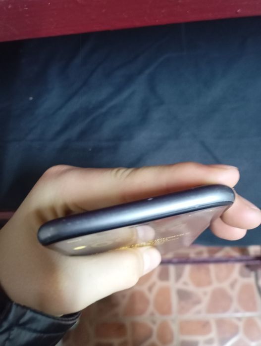 Айфон 11 сатылады