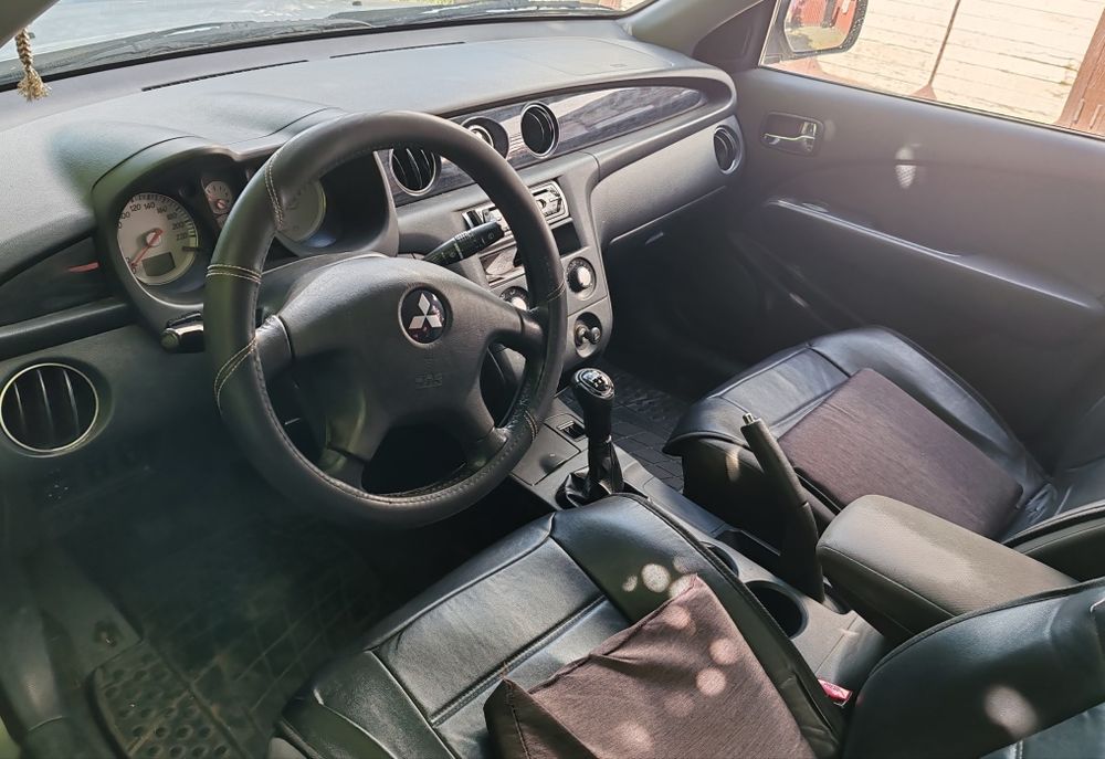 Mitsubishi Outlander 2003