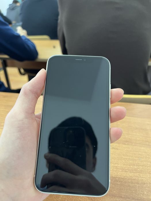 iPhone 11 64GB Айфон 11 64ГБ